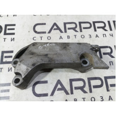 Кронштейн подушки двигателя