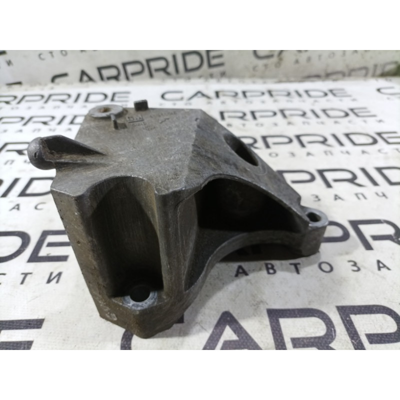 Кронштейн КПП (трансмиссия) Opel Vectra C 2004 2.2 9191126