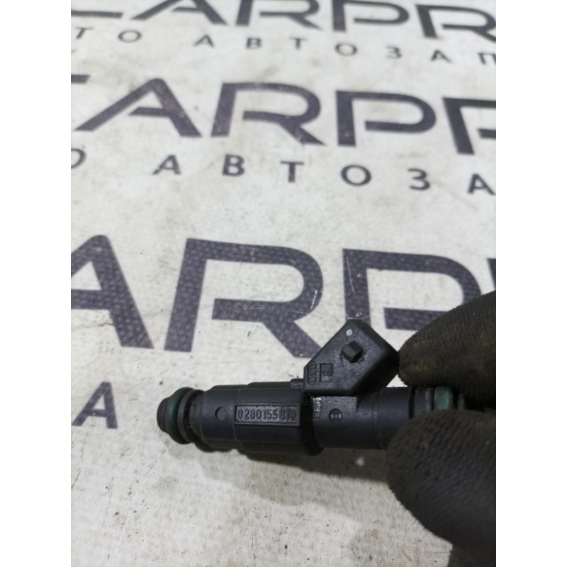 Форсунка топливная (топливная система) Ford Transit Connect 1 2005 1.8L 1111848