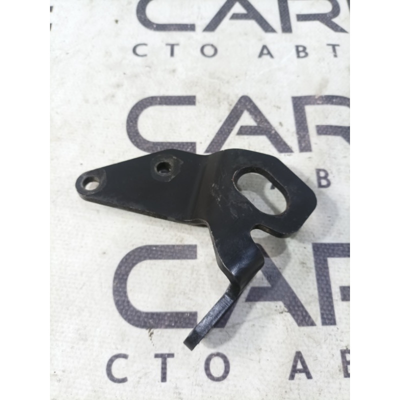 Кронштейн (двигатель и элементы) Opel Vectra C 2004 2.2 0249989