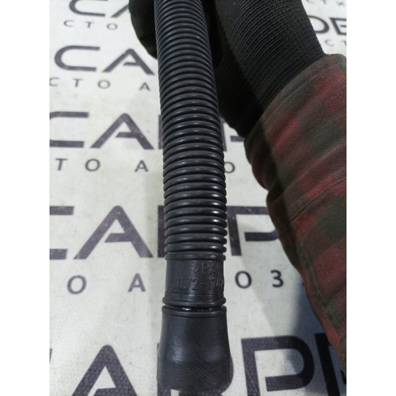 Всасывающий патрубок (двигатель и элементы) BMW 3-series E36 1997 M52b28 11721744246