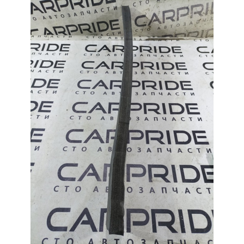 Уплотнитель крыла (кузов и элементы) Nissan Juke F15 2013 1.6 638231KK0A