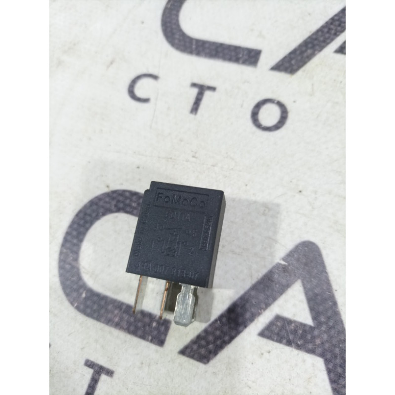 Реле (электрика) Ford Focus MK3 2016 2.0 6g9t14b192aa