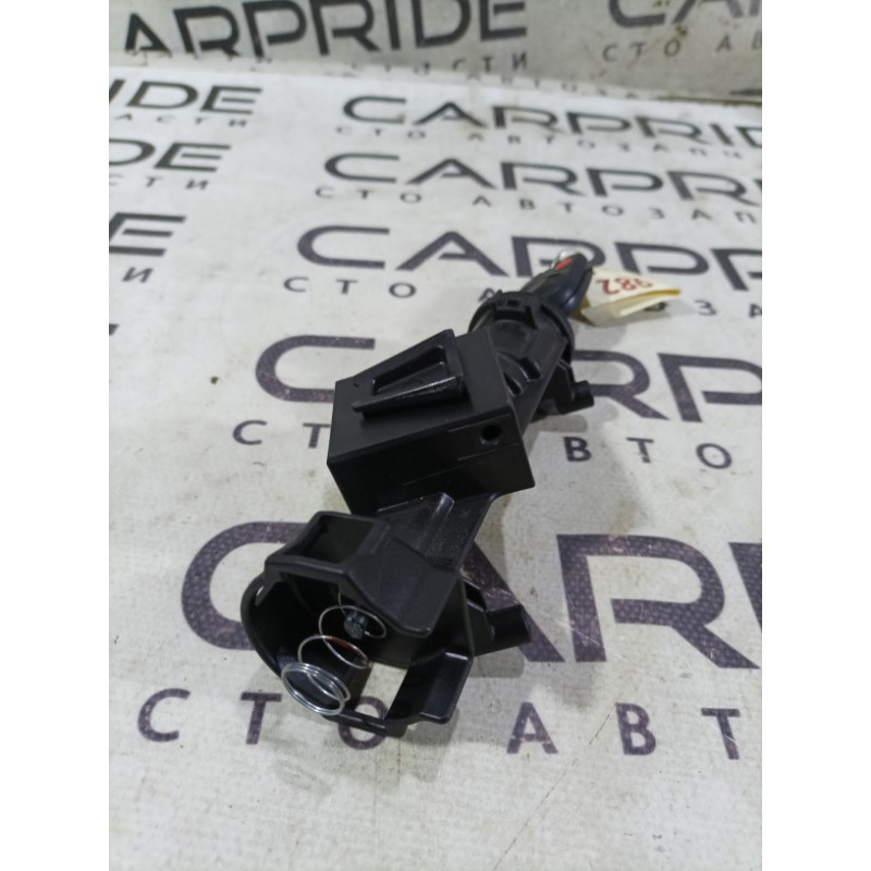 Замок зажигания (электрика) Ford Focus MK3 bv6n3f642