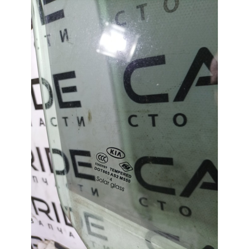 Скло (кузов і елементи) KIA Optima TF 2015 2.4 824212T010