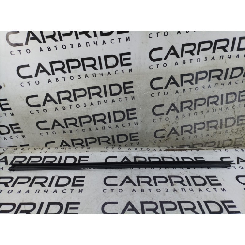 Молдинг стекла внутренний (наружные элементы кузова) KIA Optima TF 2015 2.4 822412T000