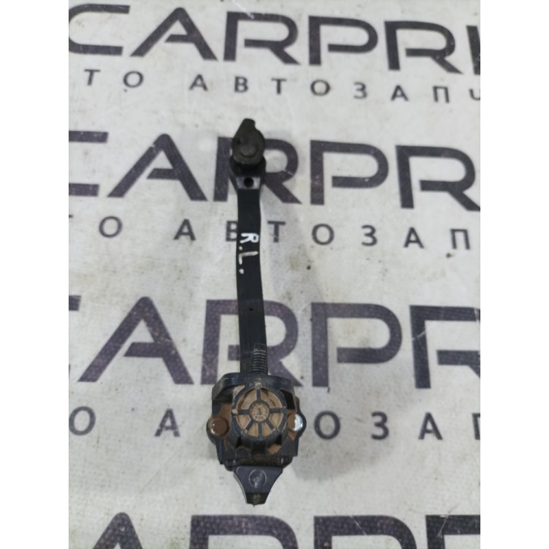 Ограничитель двери (кузов и элементы) Jeep Compass MP 2018 2.4 68243645aa