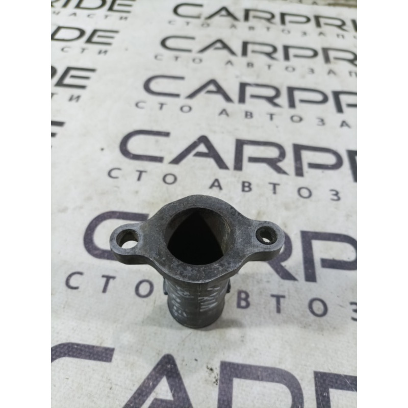 Фланец (система охлаждения) KIA Sorento BL 2005 2.5 CRDI