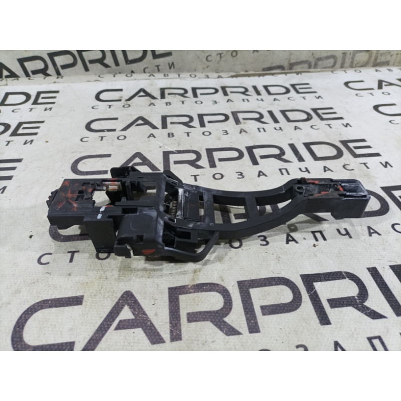 Кронштейн ручки дверей (кузов і елементи) FORD Focus MK3 2013 2.0 cm51a224a36ca