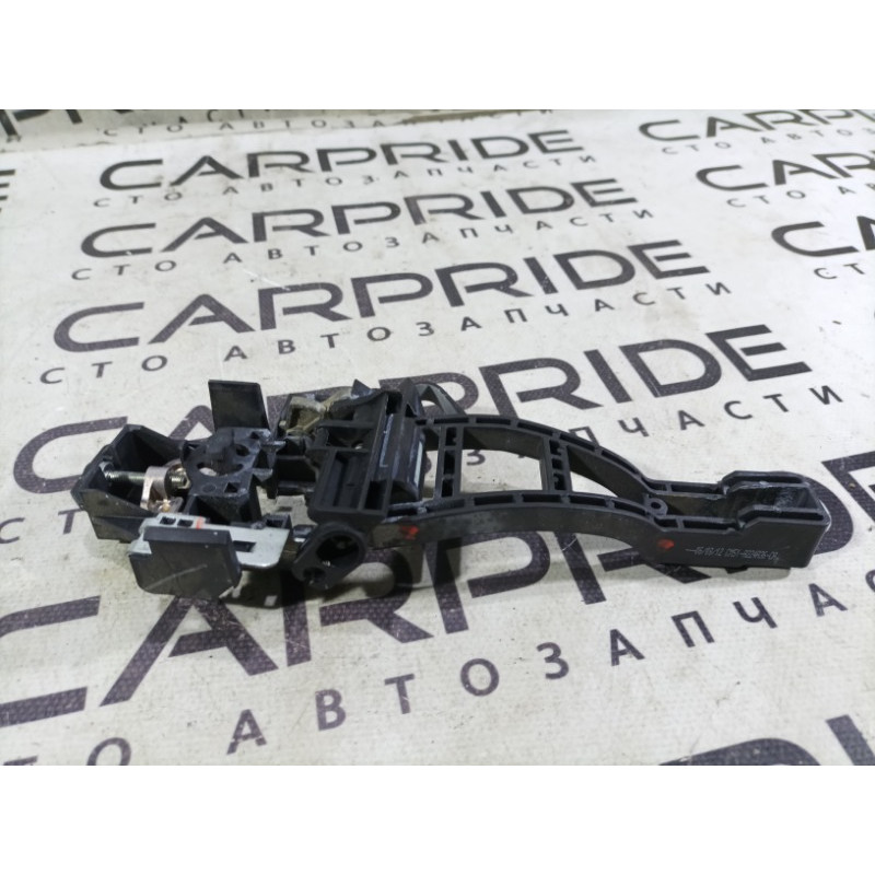 Кронштейн ручки дверей (кузов і елементи) FORD Focus MK3 2013 2.0 cm51a224a36ca
