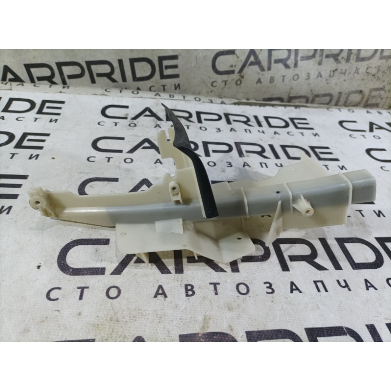 Направляющая стекла двери (кузов и элементы) FORD Focus MK3 2013 2.0 cm51a219a64fc
