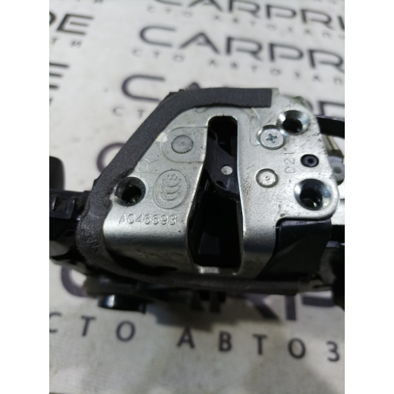 Замок двери (кузов и элементы) Hyundai Sonata LF 81320c1010