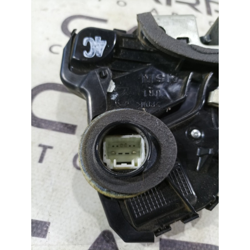 Замок двери (кузов и элементы) Hyundai Sonata LF 81320c1010