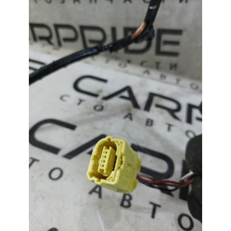 Проводка дверна (електрика) Toyota Sequoia XK60 821510c350