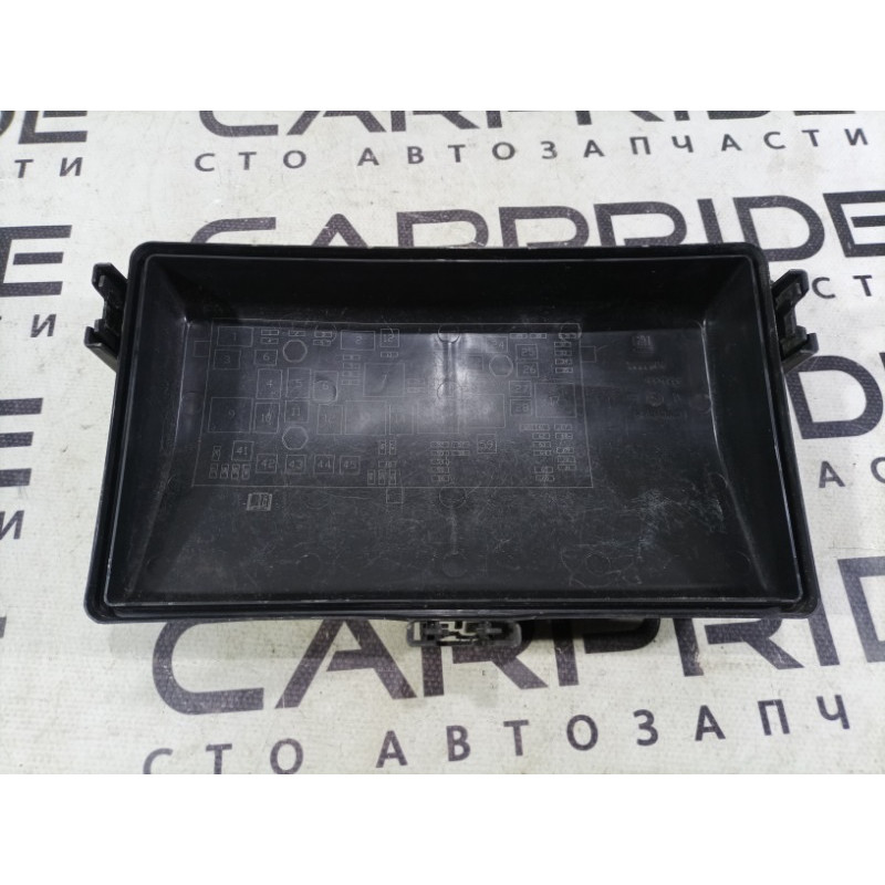 Крышка блока предохранителей (двигатель и элементы) Opel Insignia A 2010 2.0 DTH 13222784