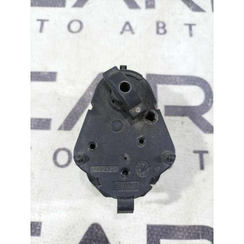 Привод заслонки отопителя (отопление и кондиционирование) BMW X5 E53 M57d30 64116917943