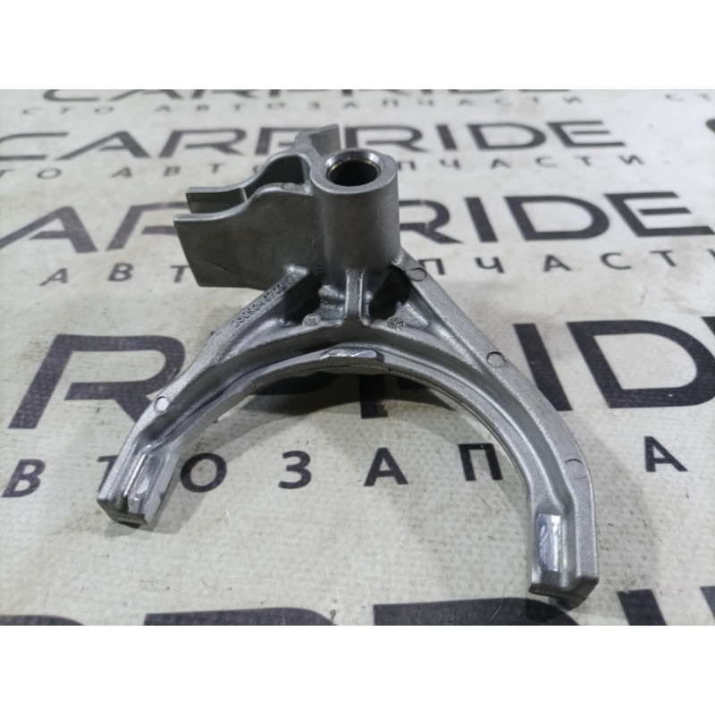 Вилка КПП (трансмиссия) Ford Focus MK3 2016 2.0 AE8Z7230B