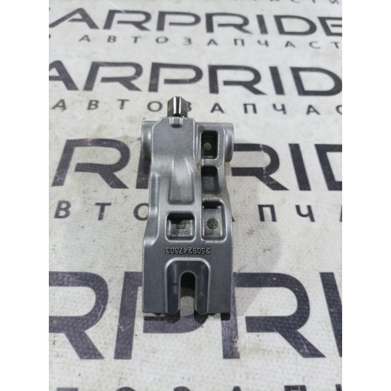 Вилка КПП (трансмиссия) Ford Focus MK3 2016 2.0 AE8Z7230E