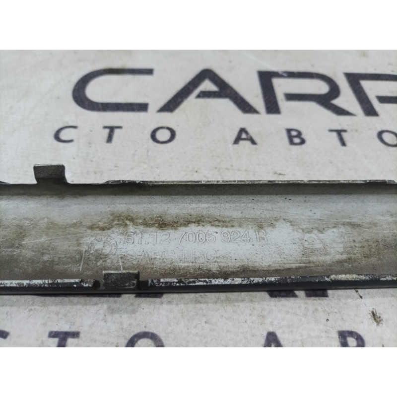 Накладка на бампер (кузов и элементы) BMW 5-series E39 51127005924