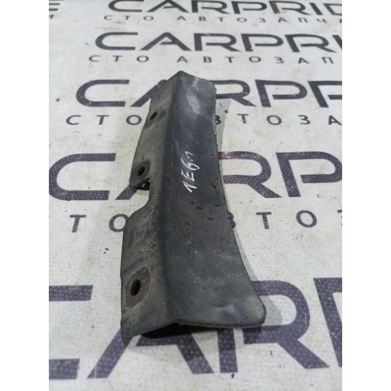 Бризговик (кузов і елементи) BMW 5-series E60 2004 M54B22 51717041626