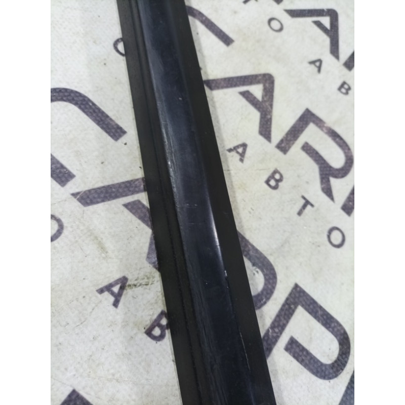 Молдинг двери внешний (кузов и элементы) BMW 3-series E30 M21d24 51131962462