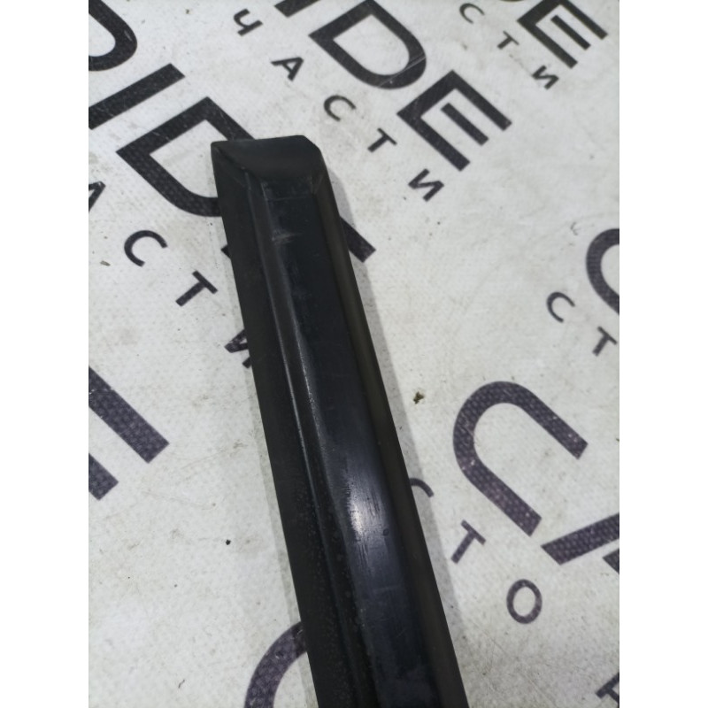 Молдинг двери внешний (кузов и элементы) BMW 3-series E30 M21d24 51131962462