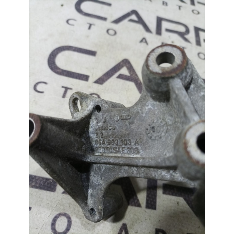 Кронштейн (двигатель и элементы) Volkswagen Jetta MK6 2011 2.0 06a903103a