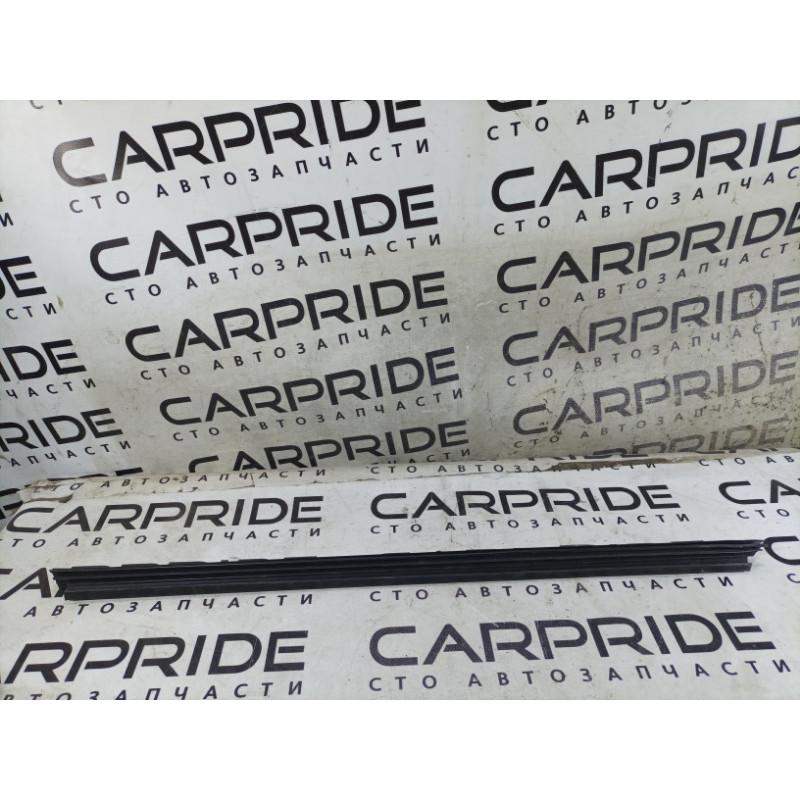 Молдинг стекла внутренний (наружные элементы кузова) Mercedes-Benz E-class W211 2006 3.2 M112.946