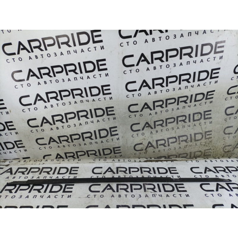 Молдинг стекла (кузов и элементы) BMW 7-series E32 1990 M70b50 51221928755