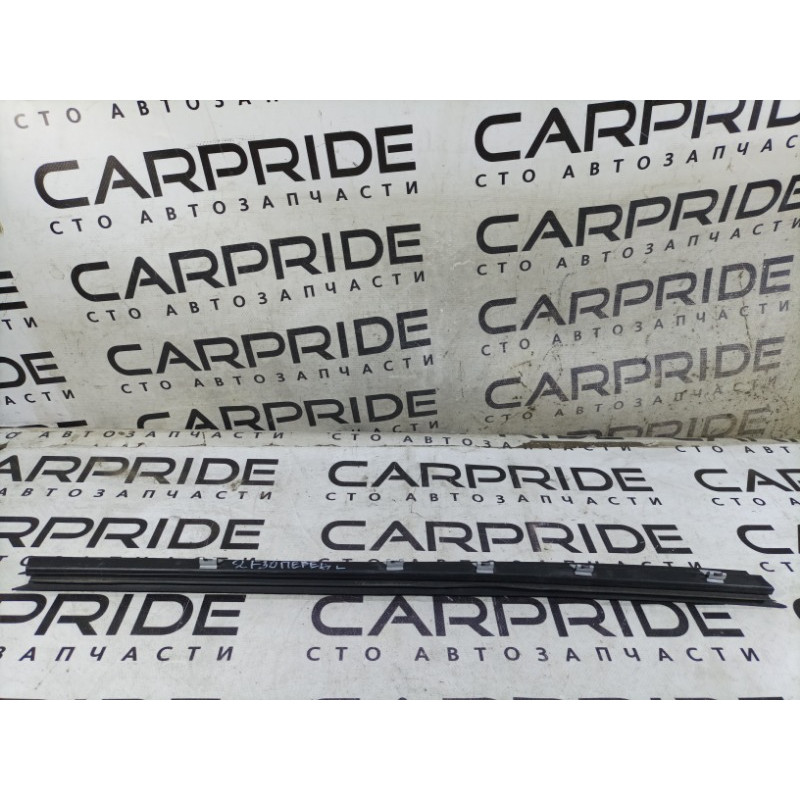 Молдинг стекла внутренний (наружные элементы кузова) BMW 3-series F30 2013 N47D20 51337258299