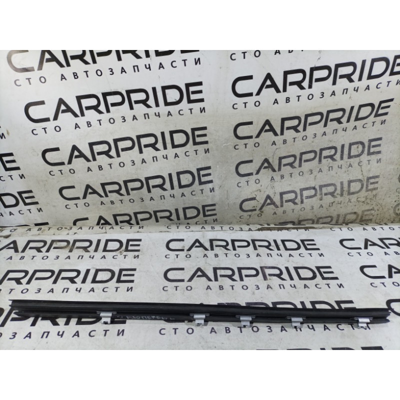 Молдинг стекла внутренний (наружные элементы кузова) BMW 3-series F30 2013 N47D20 51337258299