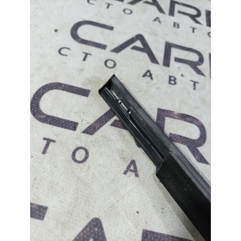 Молдинг стекла (кузов и элементы) BMW X5 E53 M57d30 51348257704