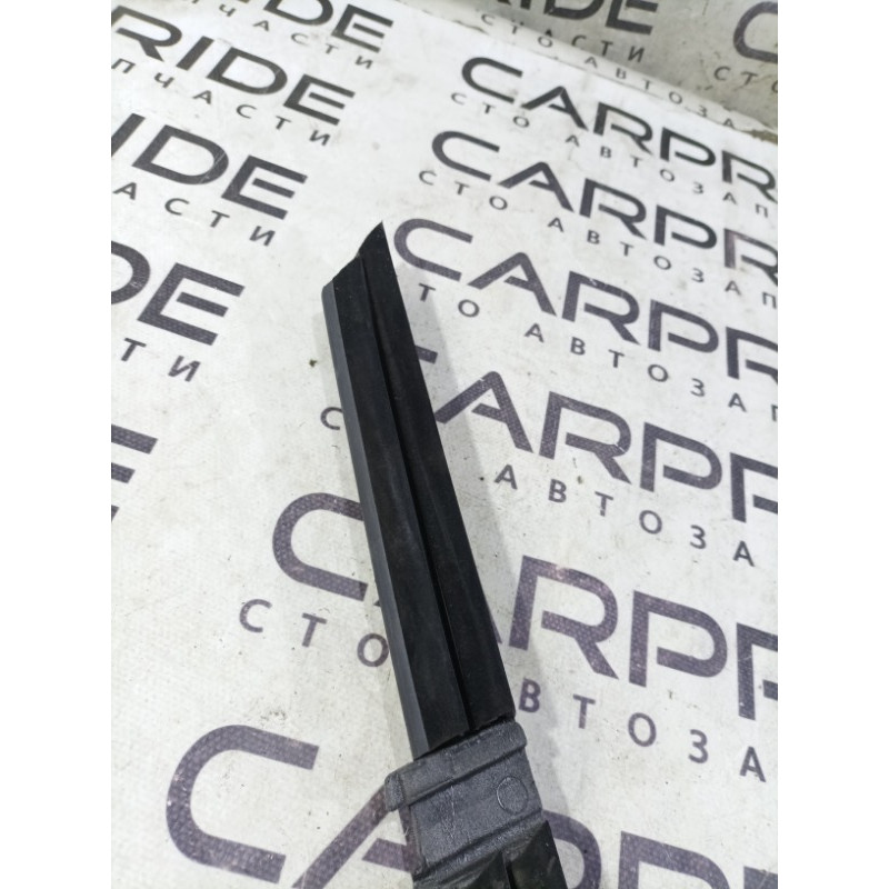 Молдинг стекла внутренний (наружные элементы кузова) BMW 5-series F10 51357230844