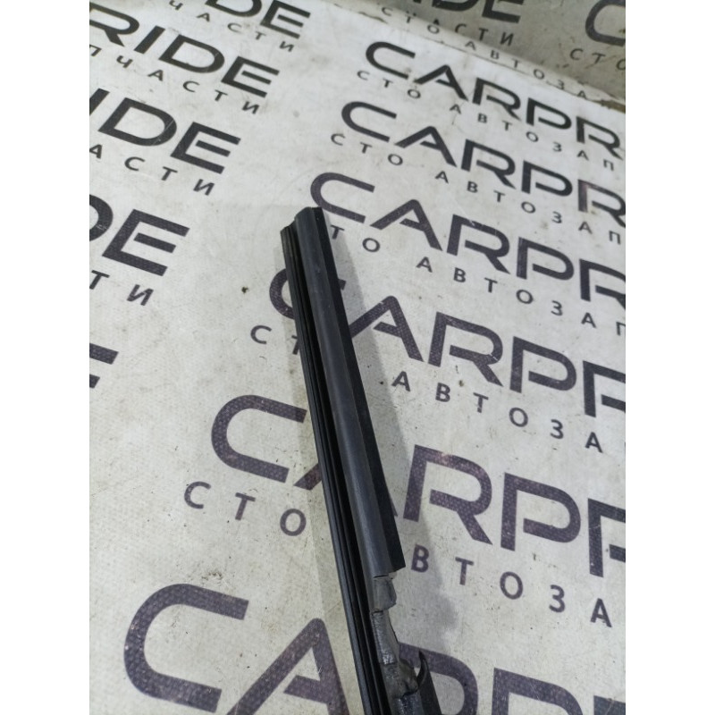 Молдинг стекла внутренний (наружные элементы кузова) BMW 5-series F10 51357230844