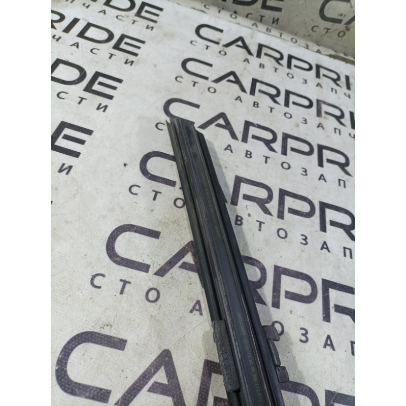 Молдинг стекла внутренний (наружные элементы кузова) BMW 5-series F10 51357230844