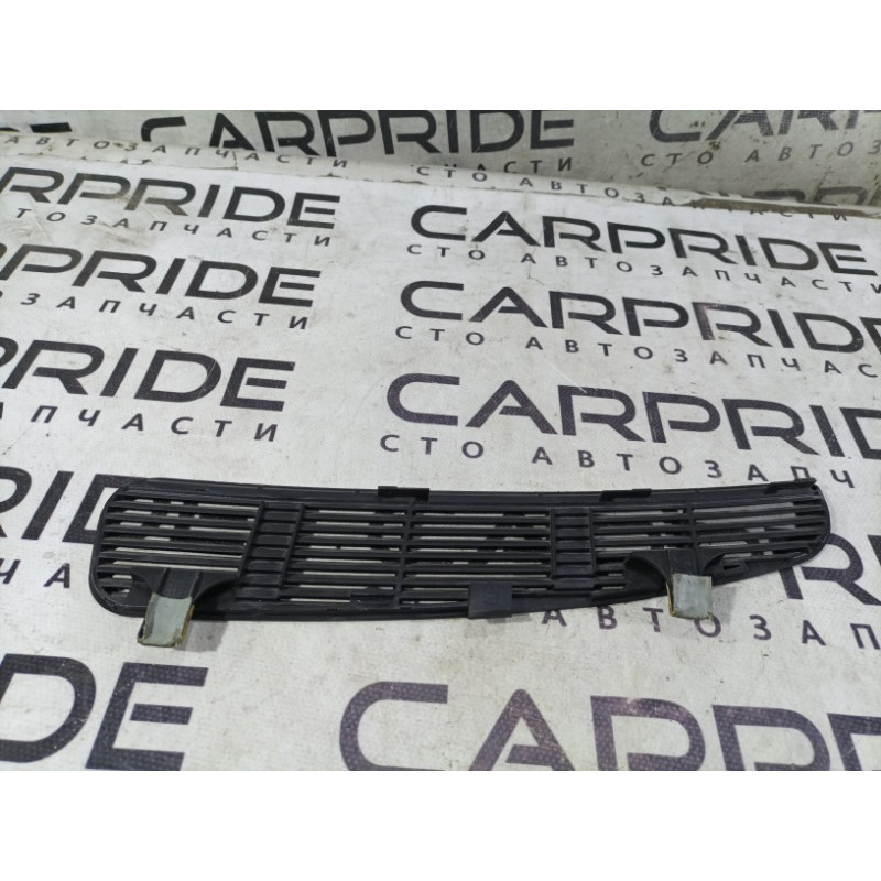 Решетка обдува лобового стекла (салон) BMW 5-series E39 2001 M57d30 51468172423