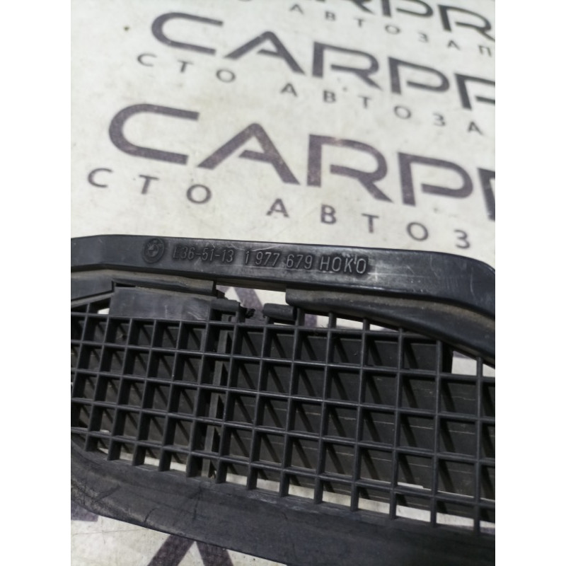 Решетка обдува лобового стекла (салон) BMW 3-series E36 1996 M43b16 51131977679