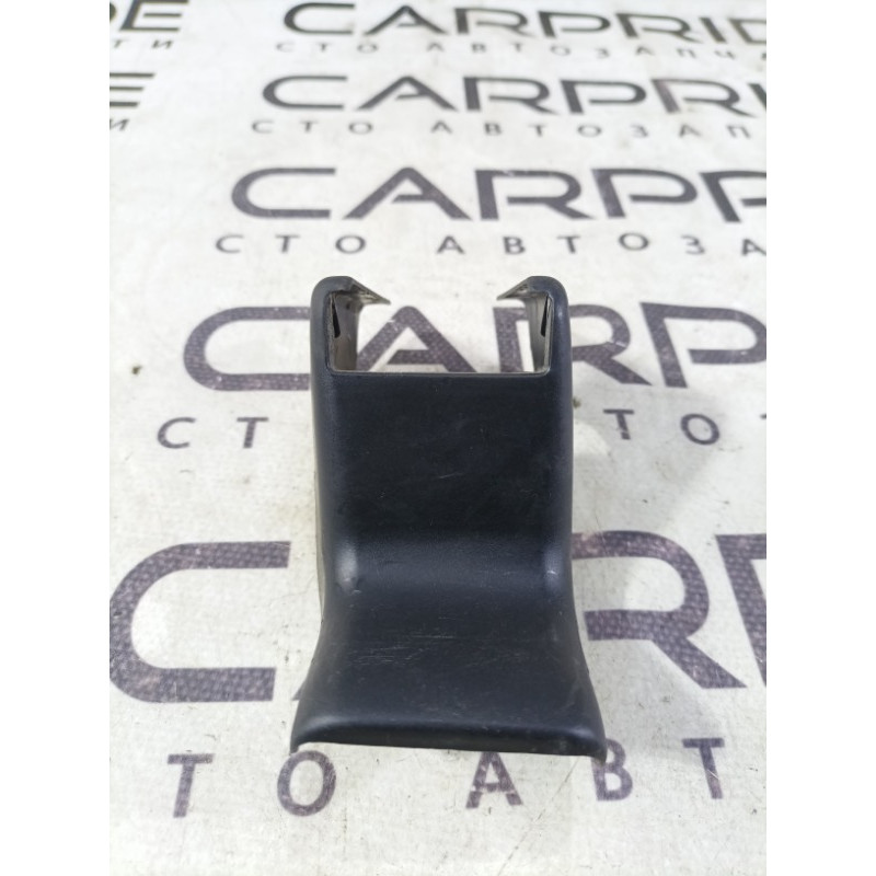 Заглушка сидения (салон) Lexus RX XU30 2007 3.0 1MZ-FE 7213748040