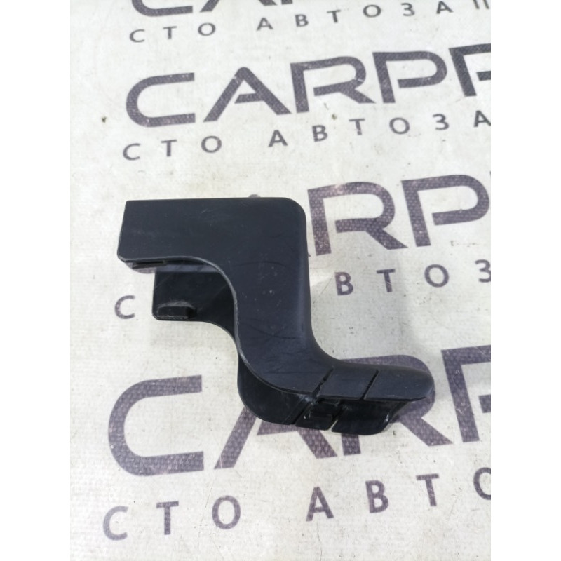 Заглушка сидения (салон) Lexus RX XU30 2007 3.0 1MZ-FE 7213748040