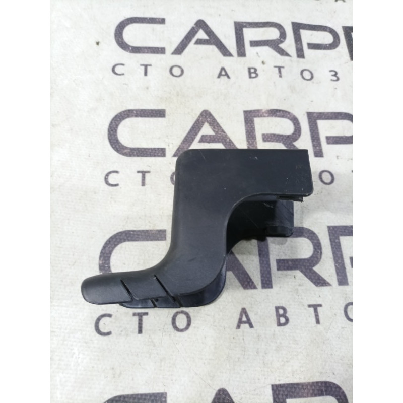 Заглушка сидения (салон) Lexus RX XU30 2007 3.0 1MZ-FE 7213748040