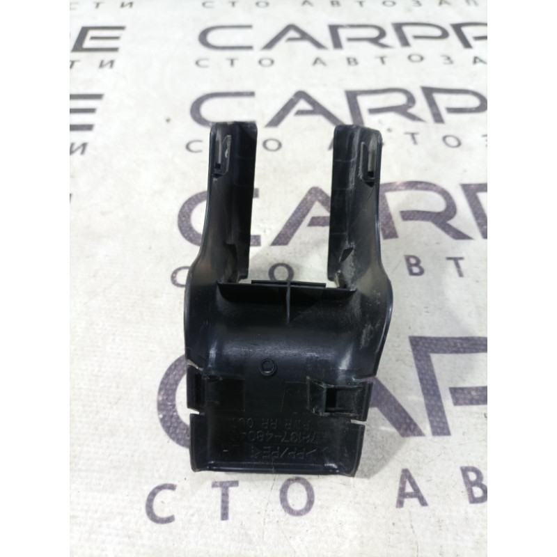 Заглушка сидения (салон) Lexus RX XU30 2007 3.0 1MZ-FE 7213748040