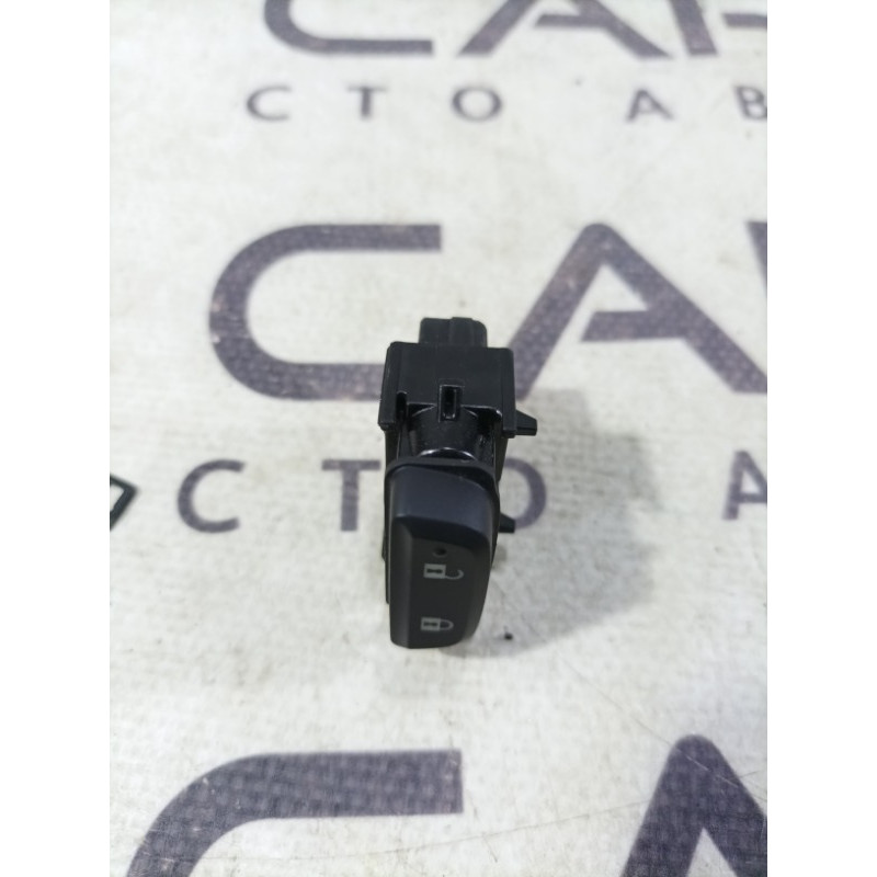 Кнопка блокировки центрального замка (электрика / кнопки) Subaru Forester SK 83078FL000