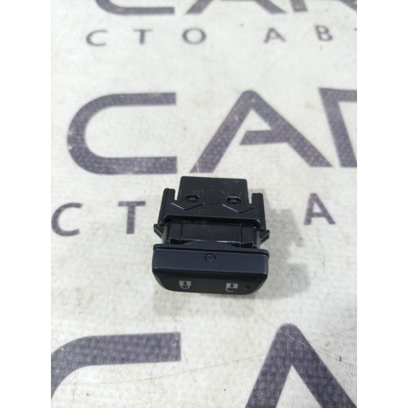 Кнопка блокировки центрального замка (электрика / кнопки) Subaru Forester SK 83078FL000