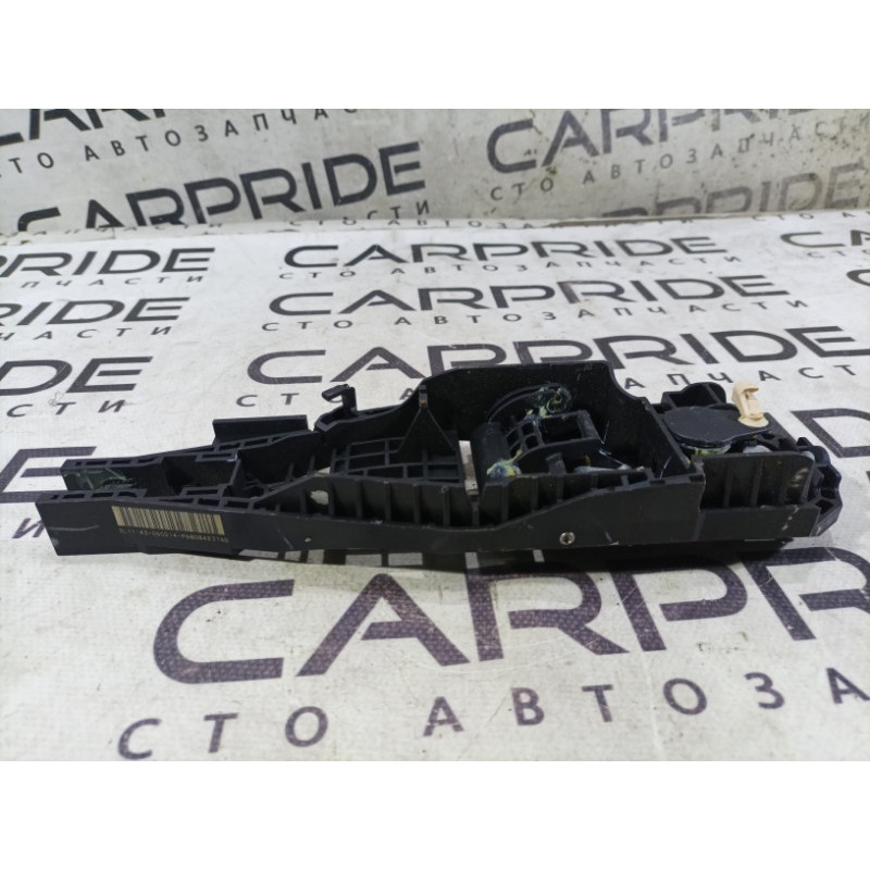 Кронштейн ручки двери (кузов и элементы) Jeep Cherokee KL 2014 3.2 68084837ad