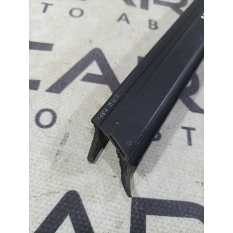 Внутрішній молдинг скла (зовнішні елементи кузова) BMW 3-series F30 2014 N20B20 51337258300