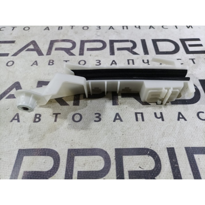 Направляющая стекла двери (кузов и элементы) Jeep Renegade BU 2020 2.4 68268741AA