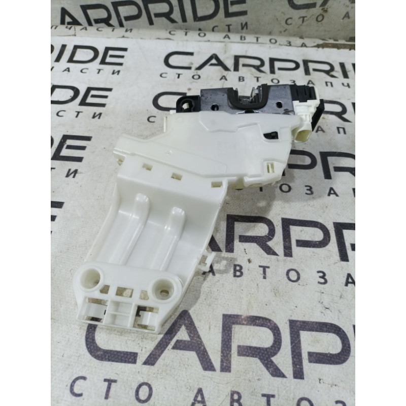 Замок двери (кузов и элементы) Jeep Renegade BU 2020 2.4 68268761AA