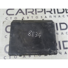 Крышка блока предохранителей