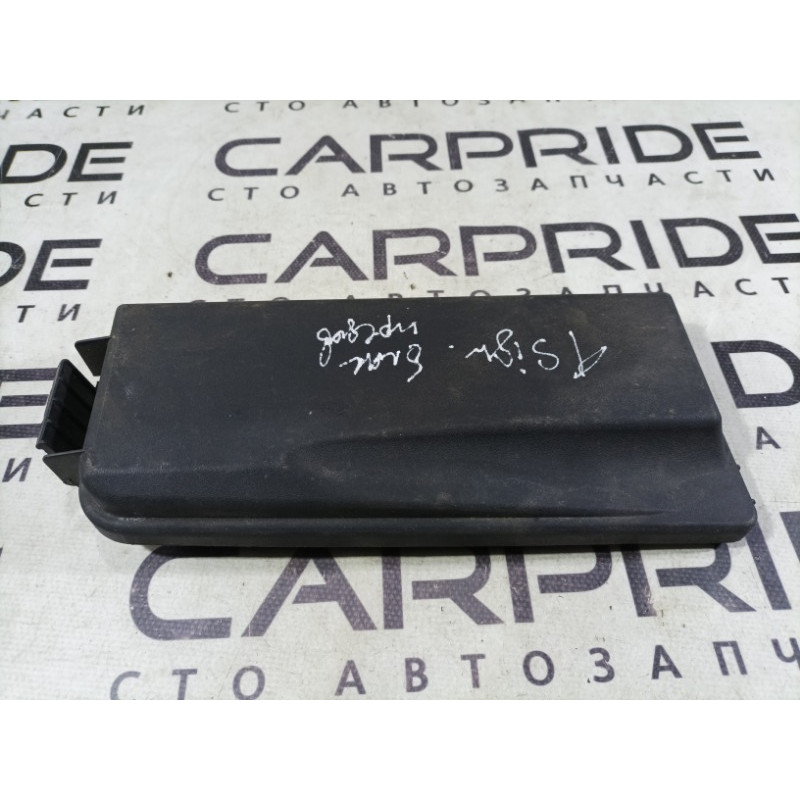 Крышка блока предохранителей (двигатель и элементы) Opel SIGNUM 1 2006 2.2 YH 24438039