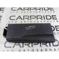 Крышка блока предохранителей